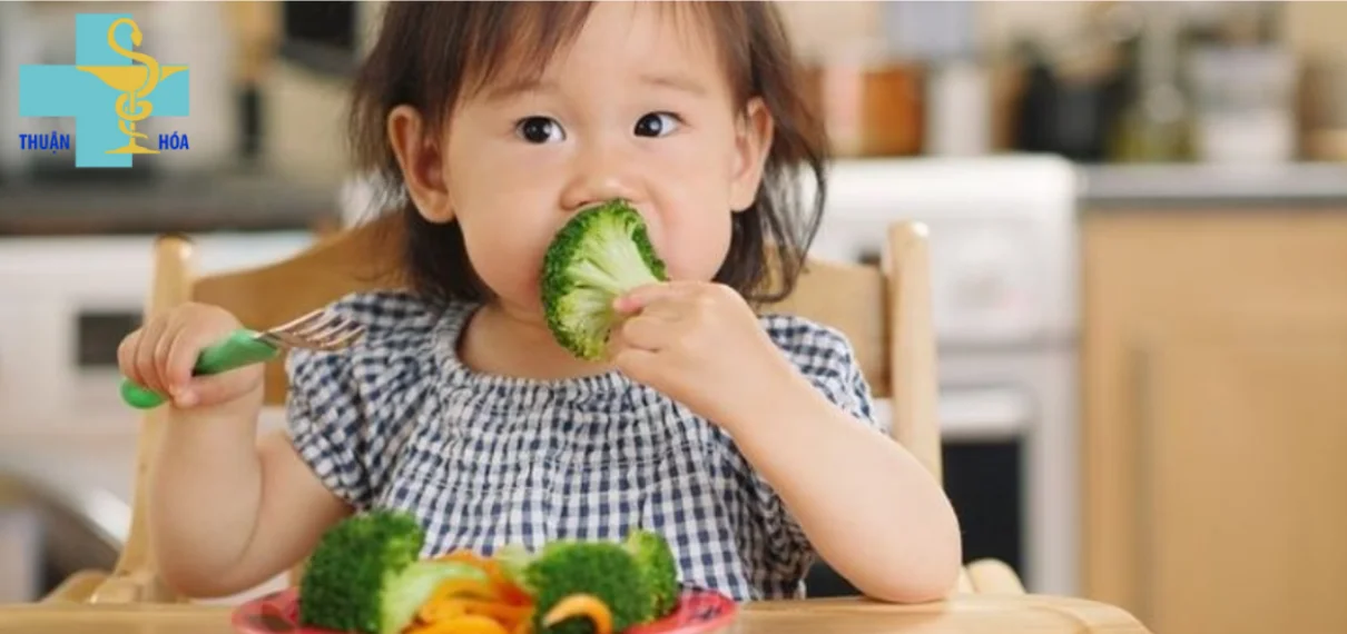 Trẻ biếng ăn và chậm tăng cân: Nguyên nhân và cách khắc phục hiệu quả
